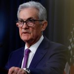 Powell Signals No Rush to Cut Rates Despite Growing Pressure